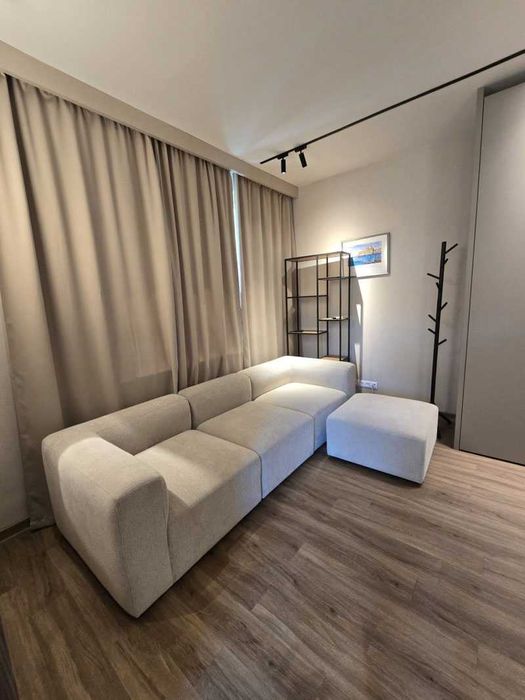 Двустаен ап. под наем в кв. Изток