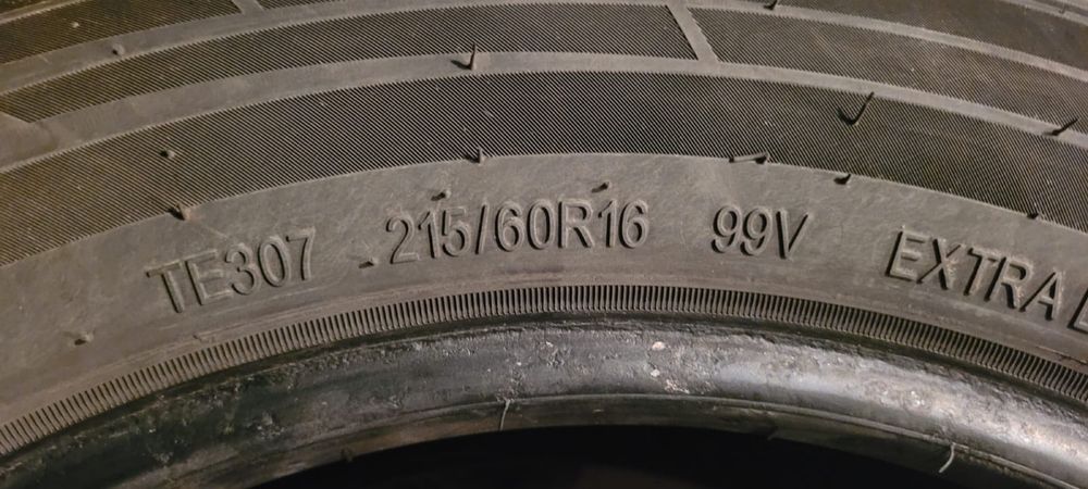 Автошина 215/60/16