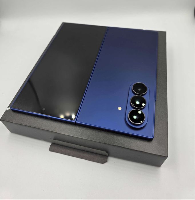 Samsung Z Fold 6 ca NOU cu Garantie