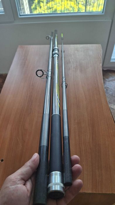 Сърф въдица Trabucco SONIC XS STARTER SURF ІІ 200gr. 4.20m.