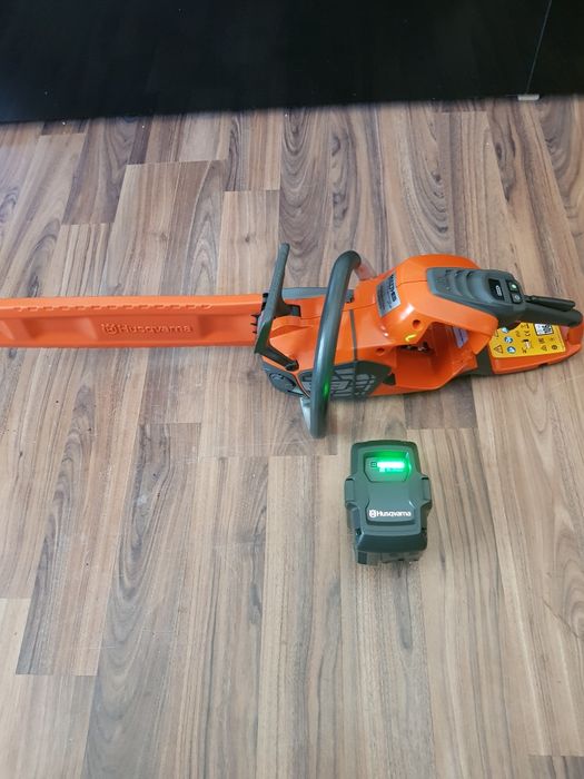 Drujbă pe acumulator Husqvarna 540i  XP