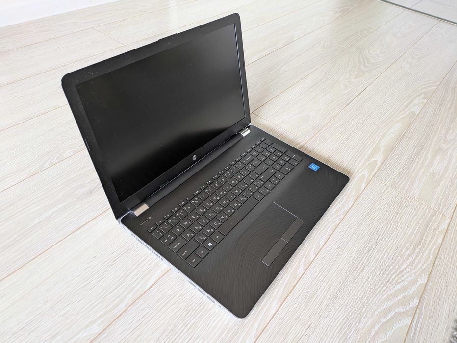 HP Notebook - 15-bs035nu