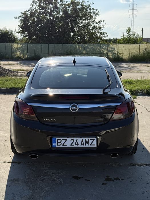 Opel Insignia 2.0T benzina