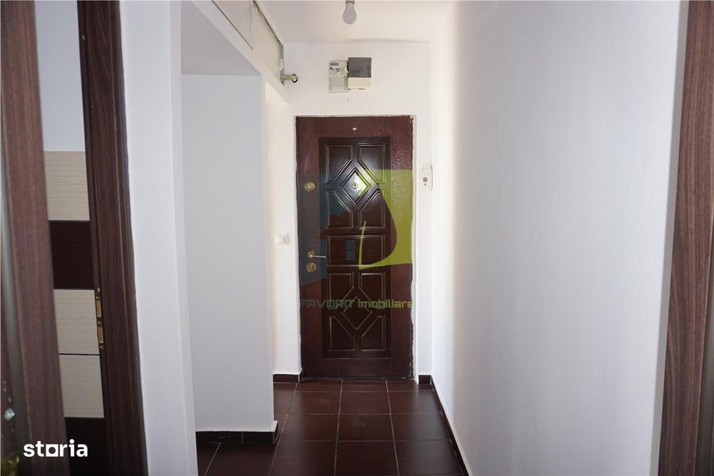 3 camere cu centrala in Craiovita-comision 0%