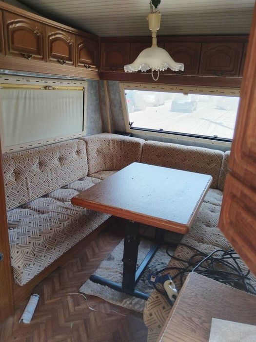 Каравана Hobby 400