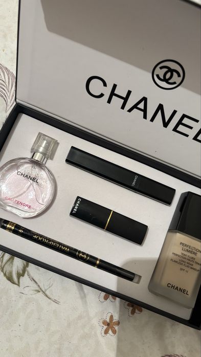 Косметика шанель в коробке