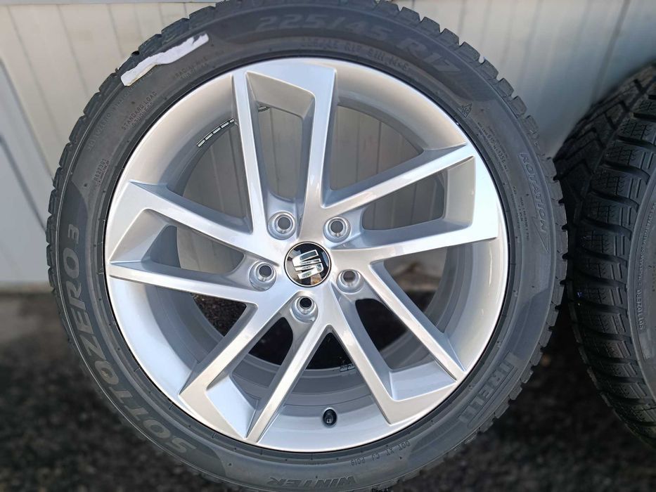 Нови ОРИГИНАЛНИ джанти 17 цола 5 112 за Seat VW + Зимни гуми Pirelli