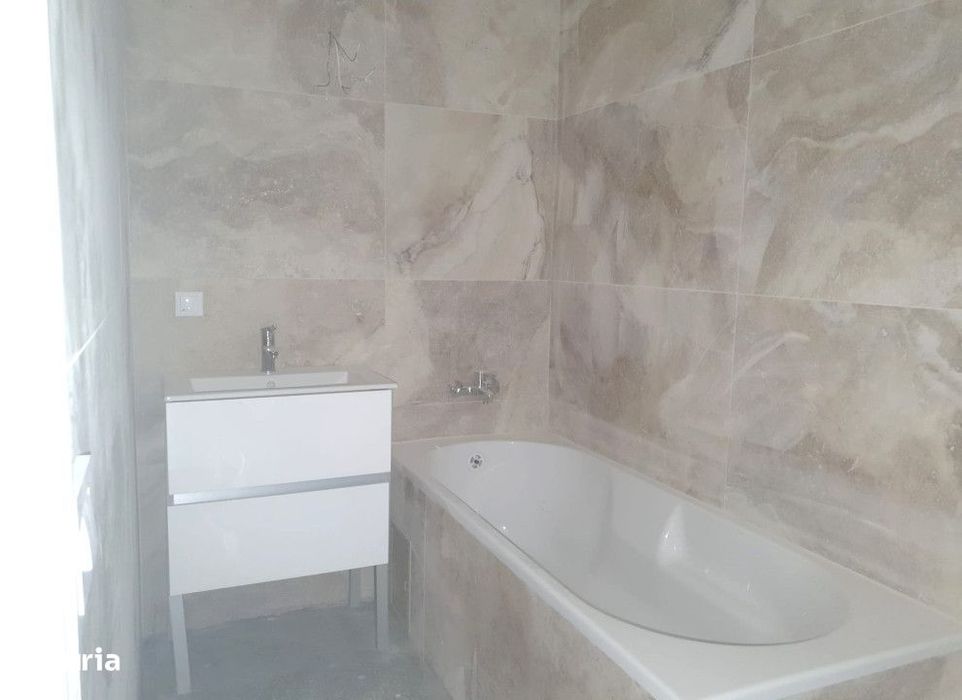 Apartament  1 camera Podu Ros , 37 metri, etaj 4 Cod:159756