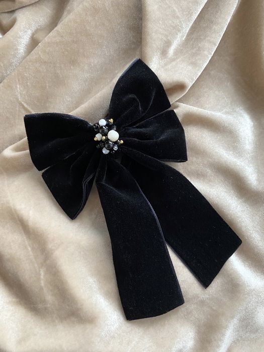 Accesoriu păr cu agrafă