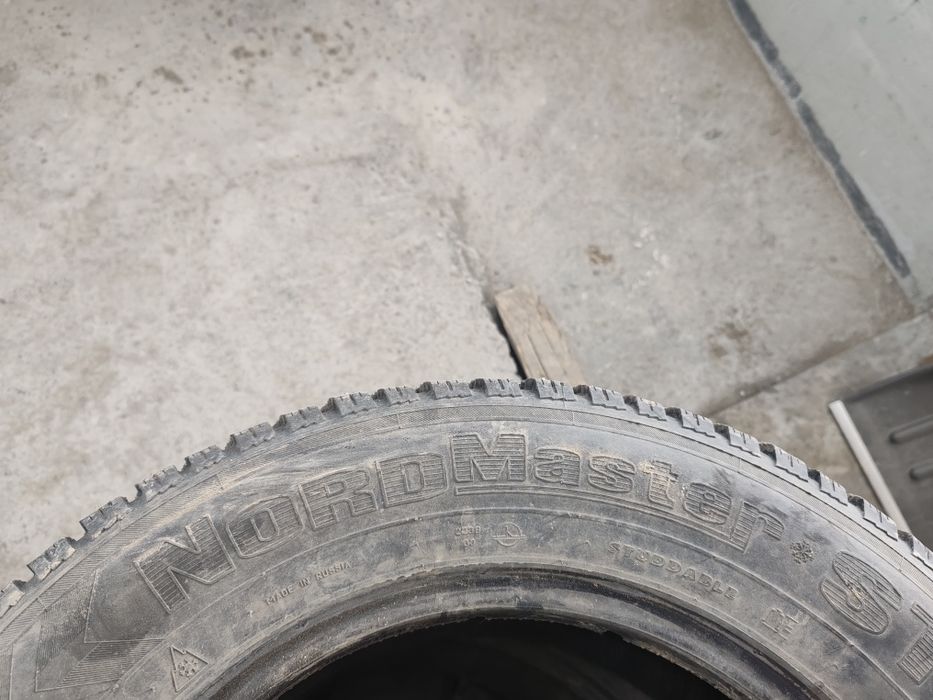 Продам зимные шины