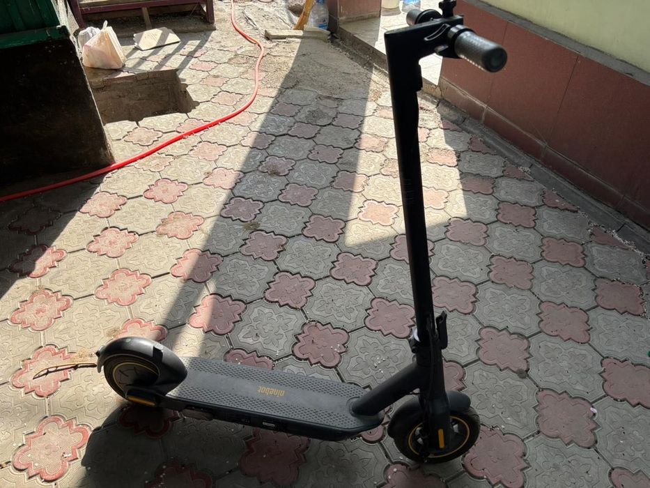 Электросамокат Ninebot g30 max