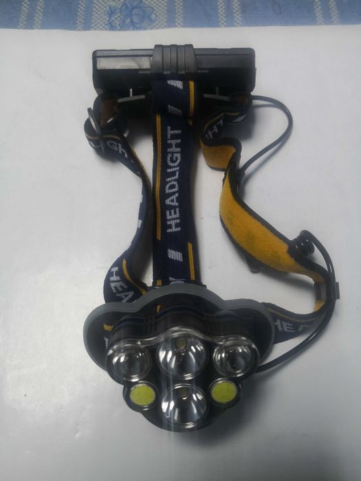 Lanterna de cap cu 4 + 2 led