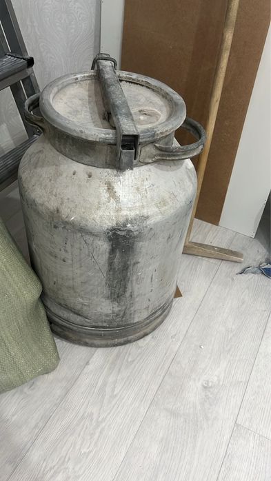 Продам алюминевую флягу