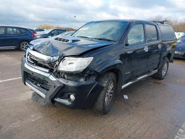 Dezmembrez Toyota Hilux 7