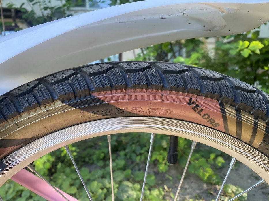 Bicicleta Velors, pentru fete cu anii intre 5 -10 ani - roata-20’’