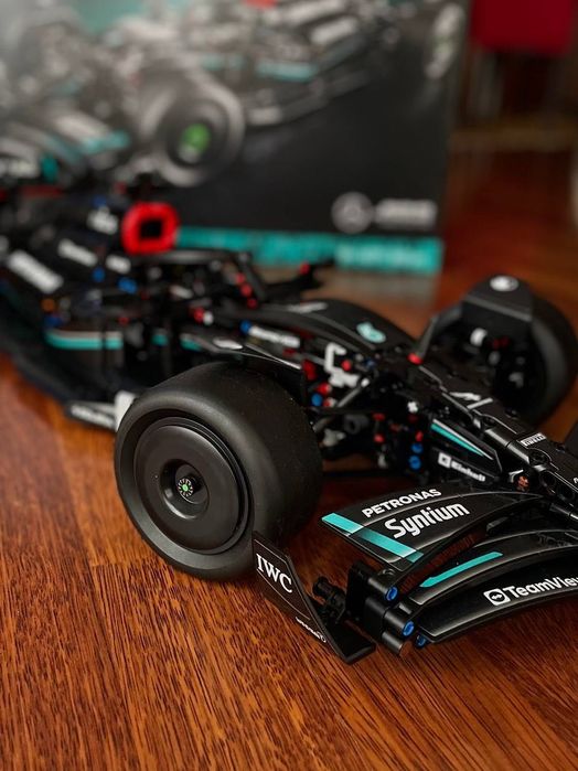 LEGO Technic 42171 - Mercedes-AMG F1 W14 E Performance