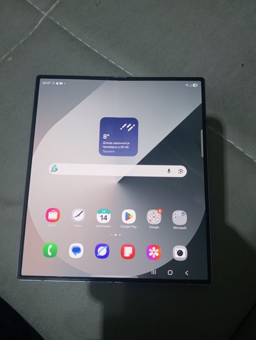 Продам телефон Самсунг fold6