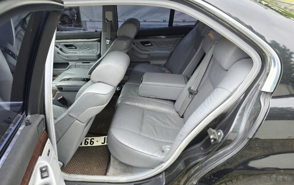 Bmw 728i e38 1995 schimb doar cu golf VI