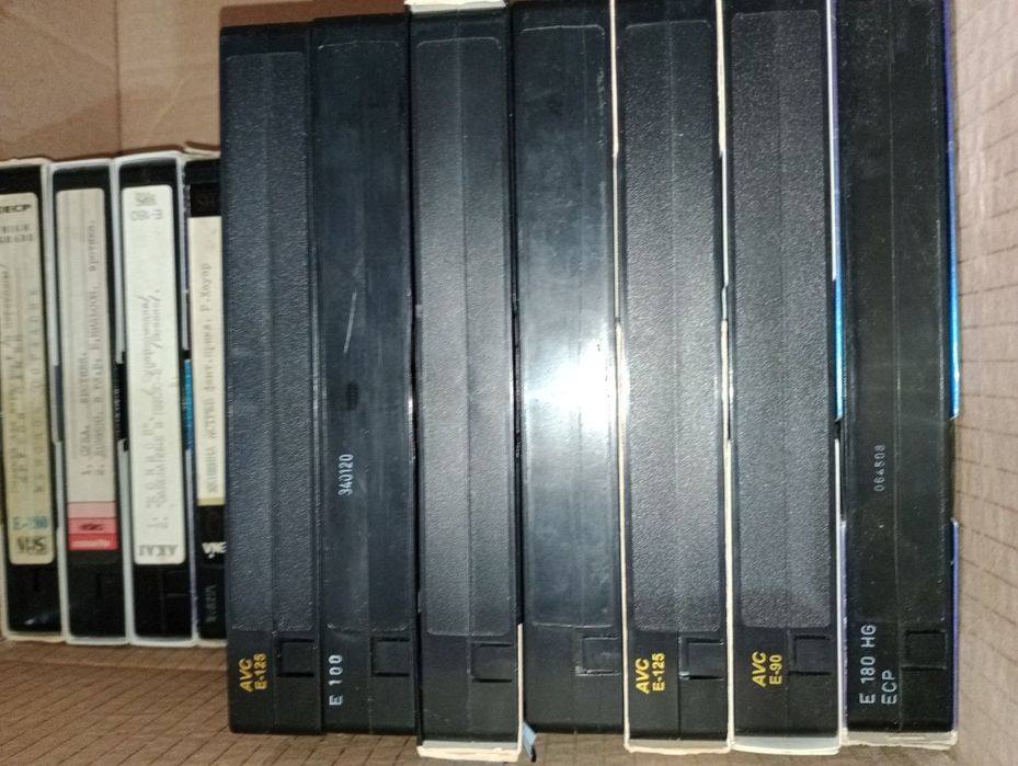 Секс туралы бейне байланған және трахает