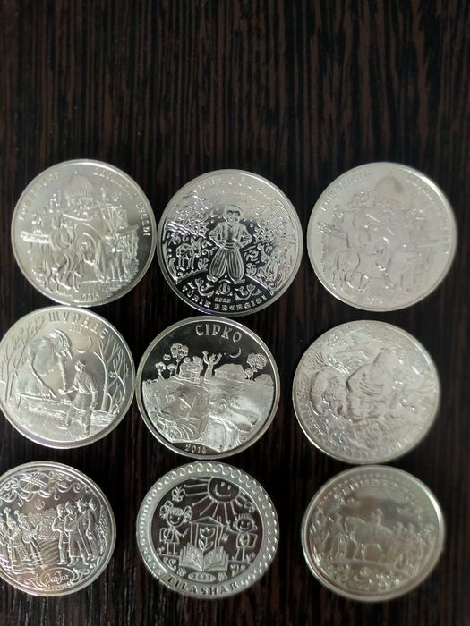 Продам коллекционные монеты.