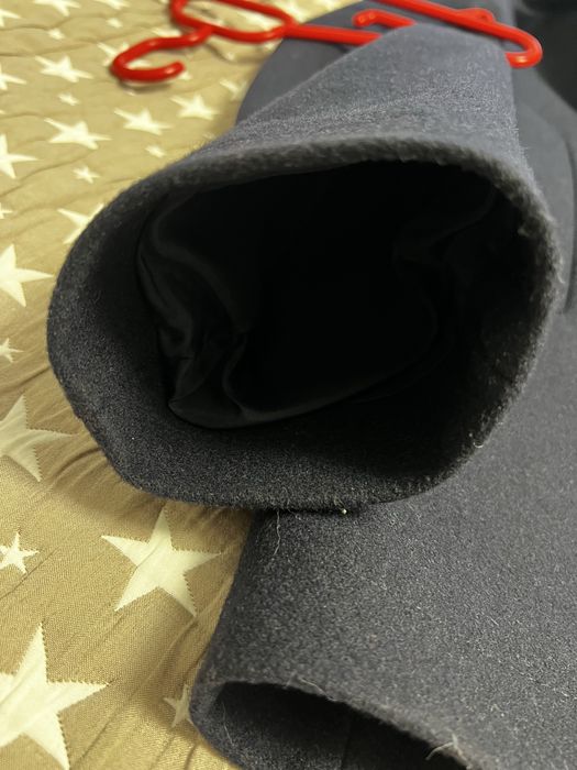 Palton Jaeger din lână – stil clasic, dublu rând de nasturi