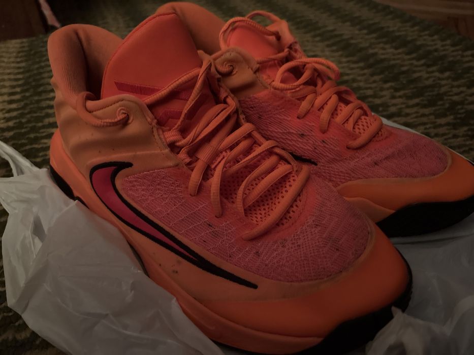 Баскетболни обувки Nike