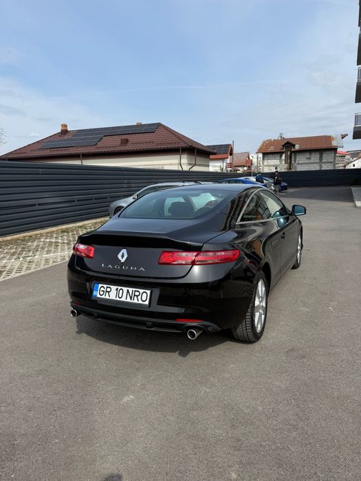 Renault Laguna III Coupe
