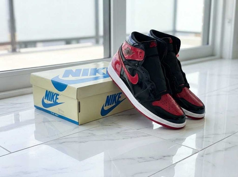 Adidasi Jordan 1 High Patent Bred - OG - Premium - Unisex