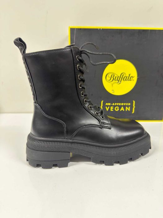 НОВИ Дамски кубинки/боти BUFFALO Aspha NC Mid Vegan (Черни) - Размер 39 (25 см стелка)