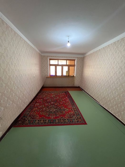 Срочно продаётся 3х комнатная квартира. Город Чирчик, район Троицк