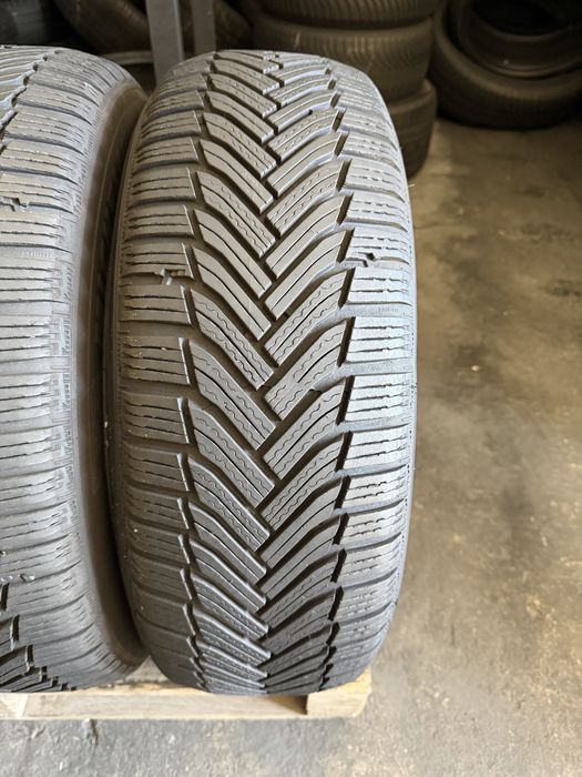 4 anvelope iarna 215/60/17 Michelin 6.5-6.8 mm!