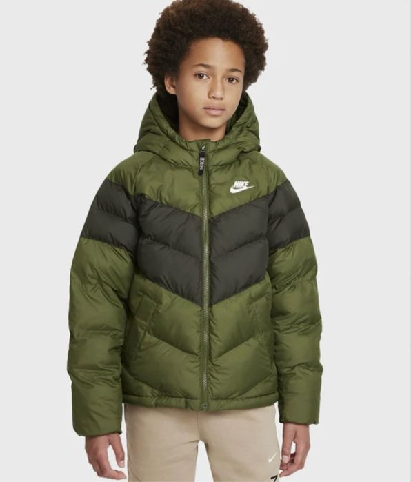 Детско оригинално яке Nike