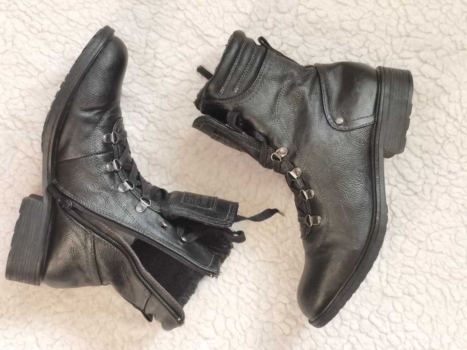 Ghete negre imblanite dama Mustang bocanci negri fete piele