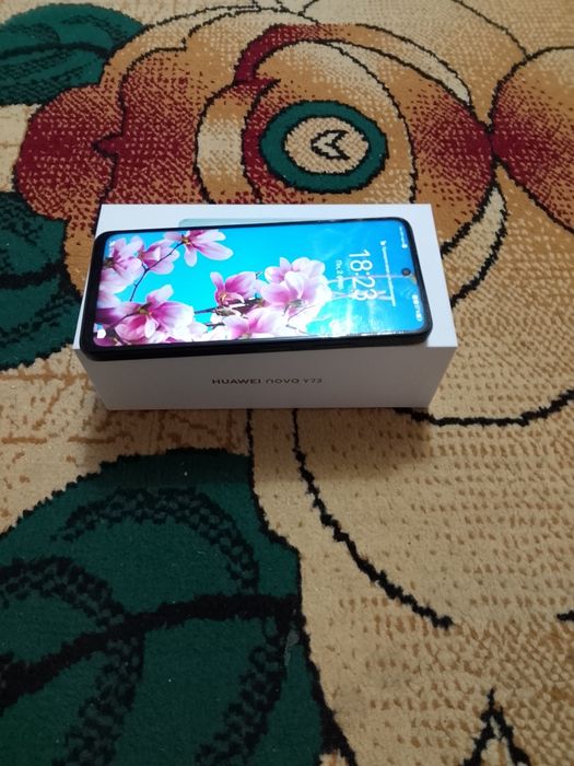 Продам Хуавей с гарантией