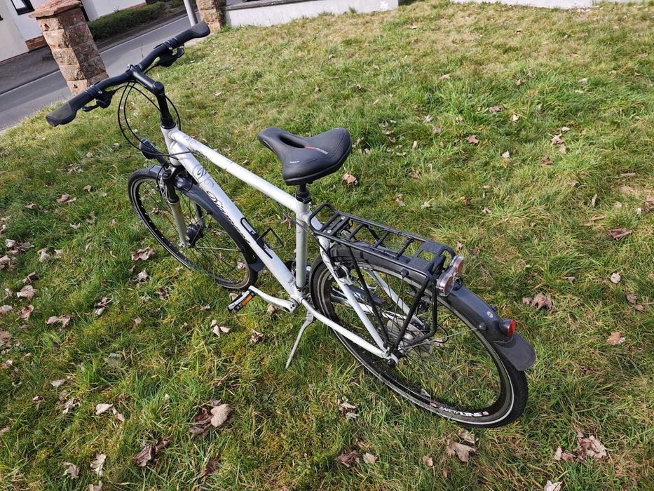 Bicicleta, de vanzare.