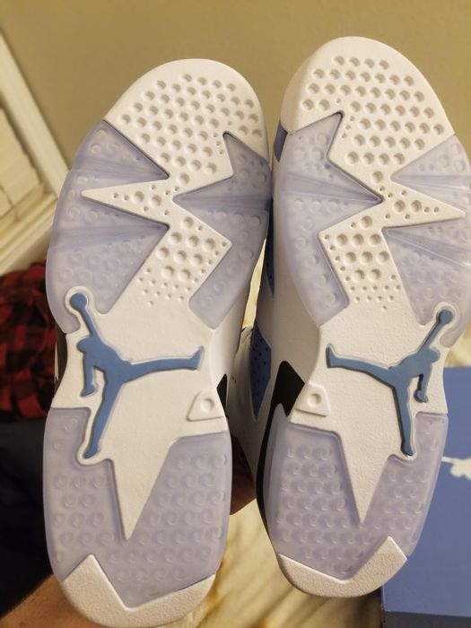 Jordan  6  UNC