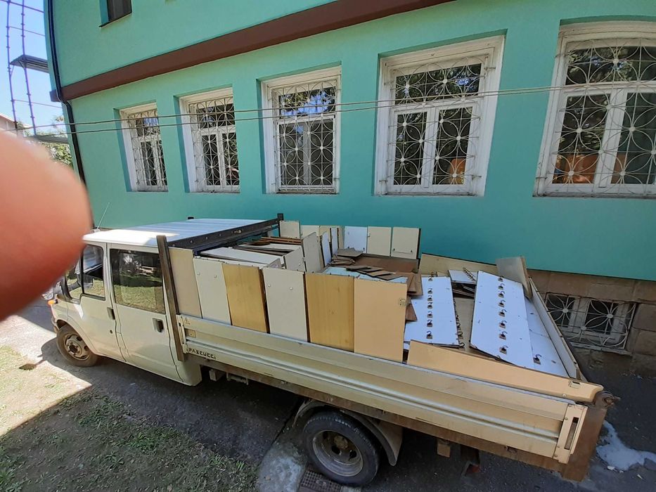 Транспортни Услуги със самосвал  до 2.5 тона