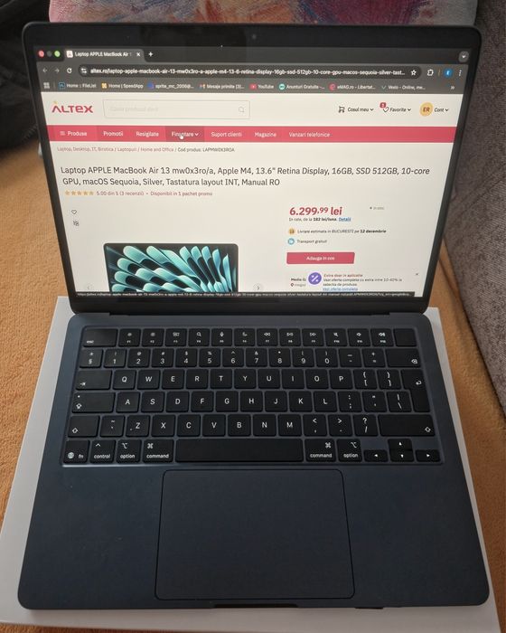 Vând macbook Air 13.6 M4 16GB 512GB