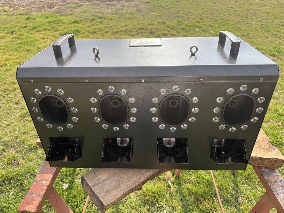 Masina baloane cu fum