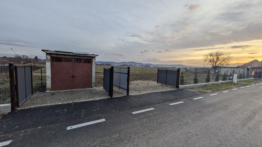 Vand teren intravilan 500mp, Gligoresti