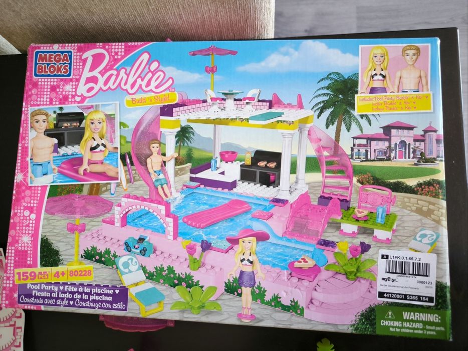 Конструктор Мега Блокс Барби - Mega Bloks Barbie Pool Party
