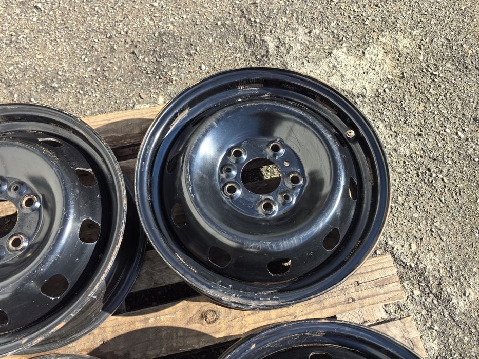 16 цола 5 х 118 мм Фиат / Пежо / Ситроен / Ивеко - 6 инча / ЕТ 68