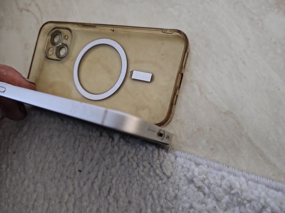 Telefon iphone 13