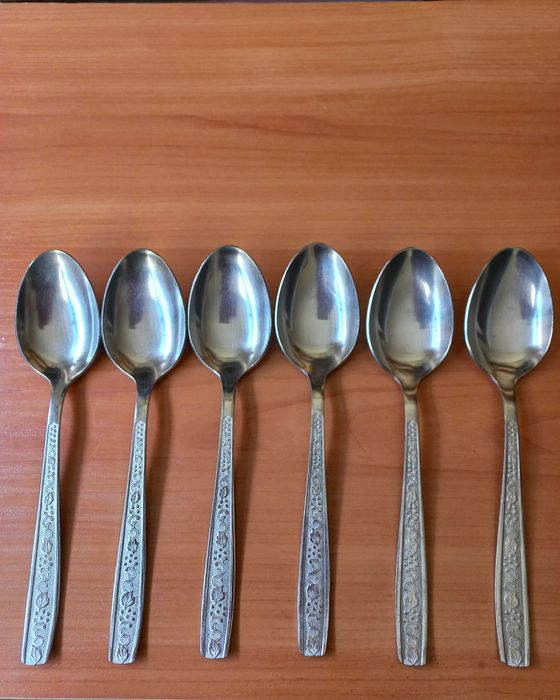 Руски прибори модел Виноград