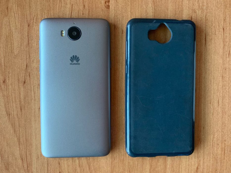 Телефон Huawei Y6 2017