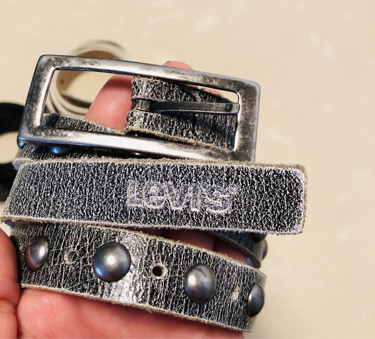 Curele dama , barbati din piele