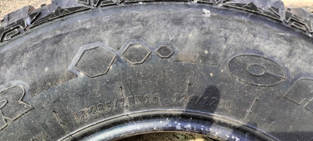 Грязевая резина б/у