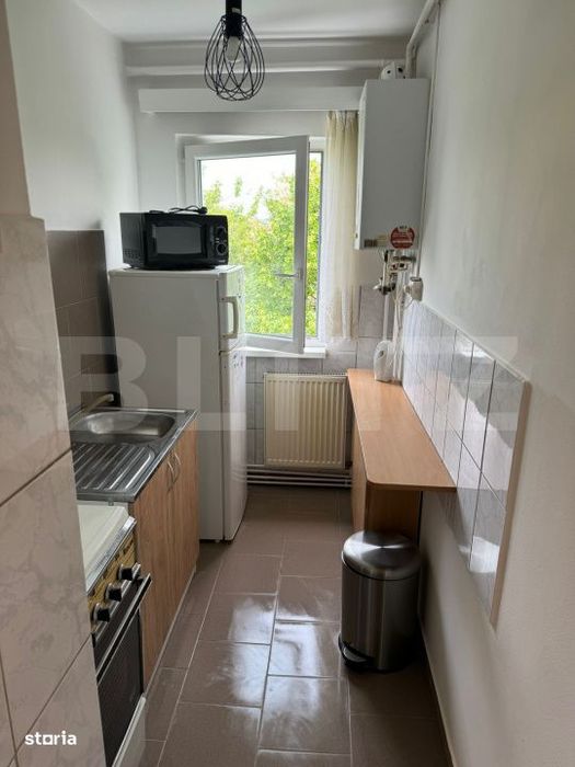 Apartament 2 camere de vanzare, 40 mp – zona 7 Noiembrie — fotografia 3