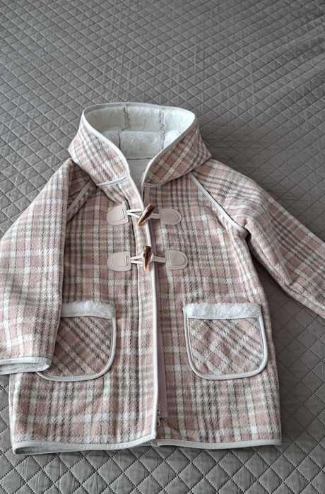 Палто за момиче 134 см.
