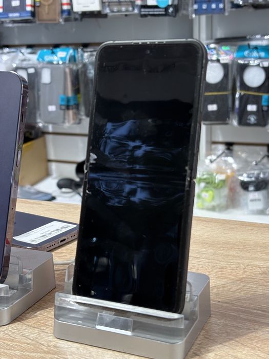 Samsung Z Flip 6 / 256gb